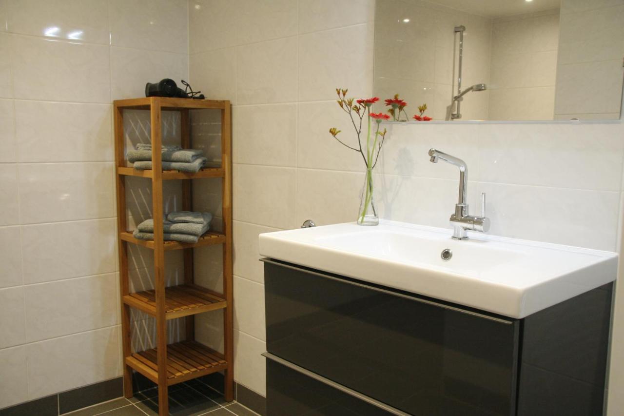 It Buthus Apartment Baaiduinen Екстериор снимка